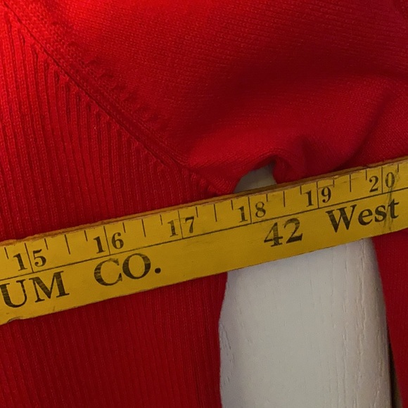 EP Pro Sweater - Picture 7 of 7